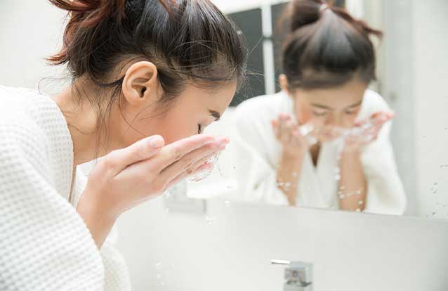 woman with good skincare routine in Bay Area